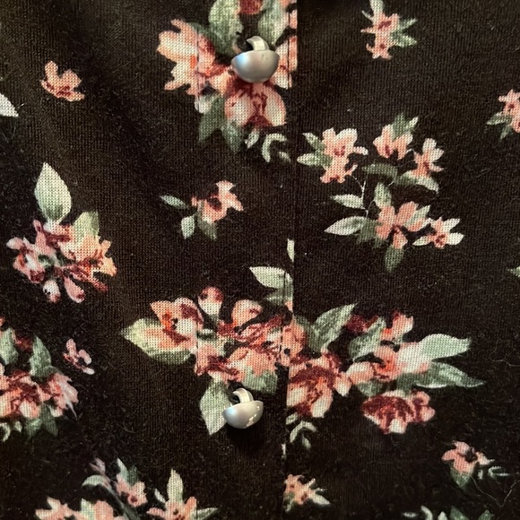 Floral Tank Top - Picture 3 of 6